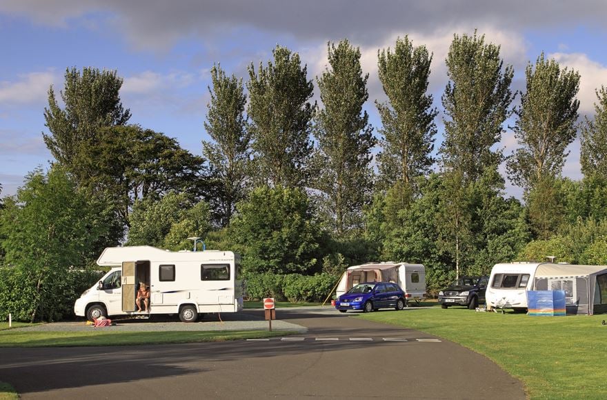 Pitches with motorhome and caravans