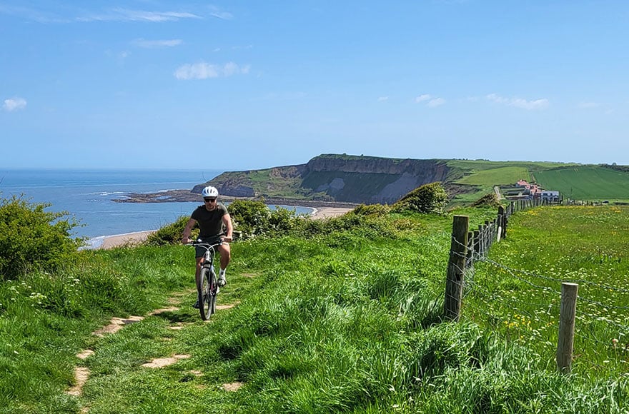 cycling-cayton.jpg